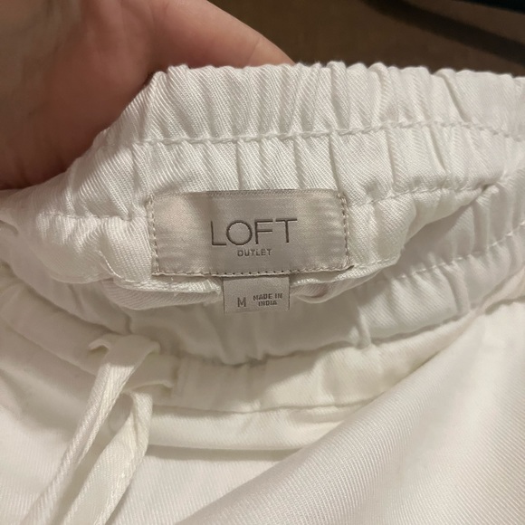 Loft Drawstring White Shorts - Picture 2 of 4